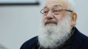 Киевсовет переименовал проспект космонавта Комарова в проспект Любомира Гузара