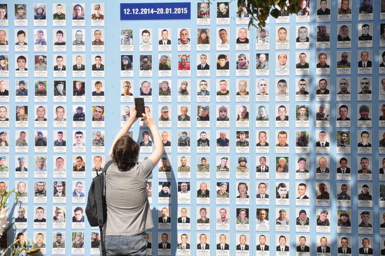 Пам’ять полеглих захисників України вшанували у Києві 26