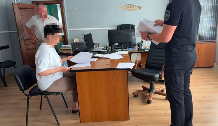 У Сумській області підозрюють суддів і адвокатів у схемі ухилення від мобілізації. ФОТОрепортаж