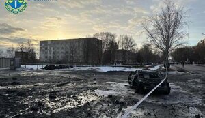 Последствия ракетного удара по Конотопу: повреждены жилые дома, помещение СТО, 3 человека получили ранения (обновлено)