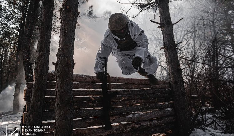 На фронте произошло 182 боевых столкновения: враг применил 1654 дрона-камикадзе, - Генштаб