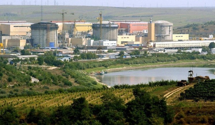 Румунія вперше за 23 роки повністю зупинила АЕС через обміління Дунаю