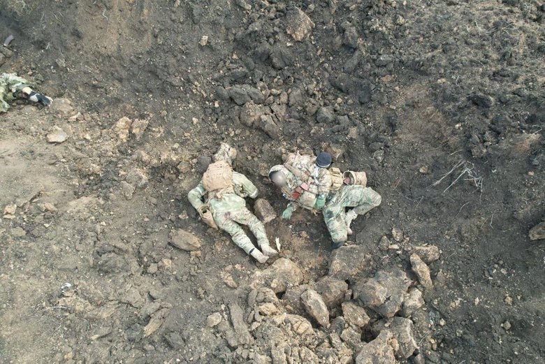 Українські воїни знищили окупантів-найманців поблизу Попасної 04