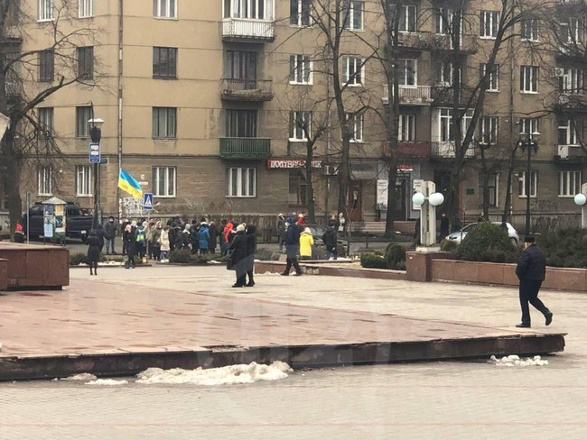 Предприниматели митинговали в Ивано-Франковске, требуя отменить карантин 01