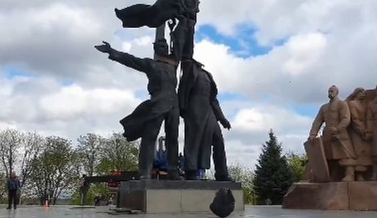 Серед вулиць, що хочуть перейменувати у Києві, є такі, яким не можна змінювати назви, - Інститут Нацпам'яті
