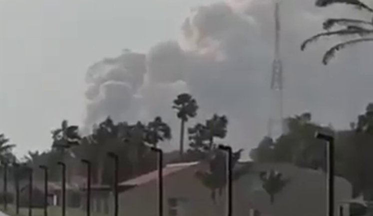 Пожежа виникла на НПЗ у Саудівській Аравії після атаки іранського БпЛА, - ЗМІ. ВIДЕО