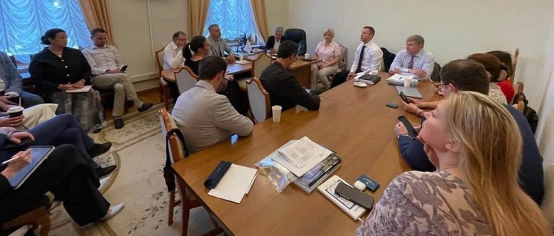 Корецький зустрічається з ЄС