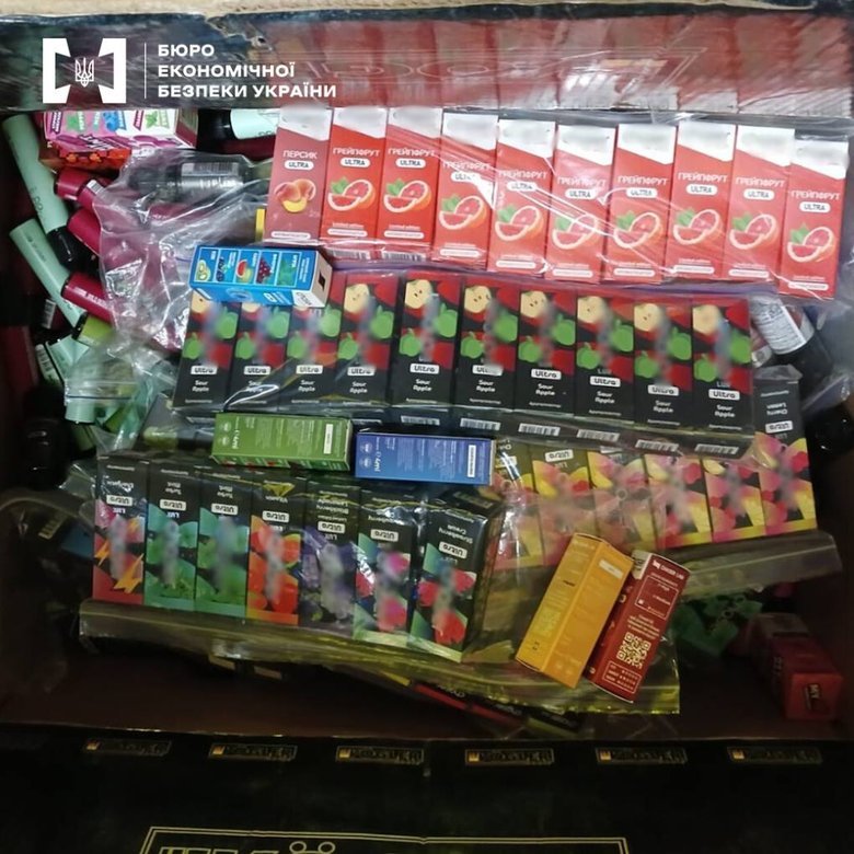 БЕБ викрило 15 точок продажу рідин для вейпів на Вінничині