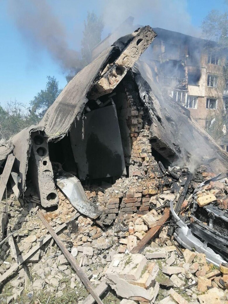 Внаслідок ракетного обстрілу 8 липня у Києві зруйновані або пошкоджені три трансформаторних підстанції ДТЕК