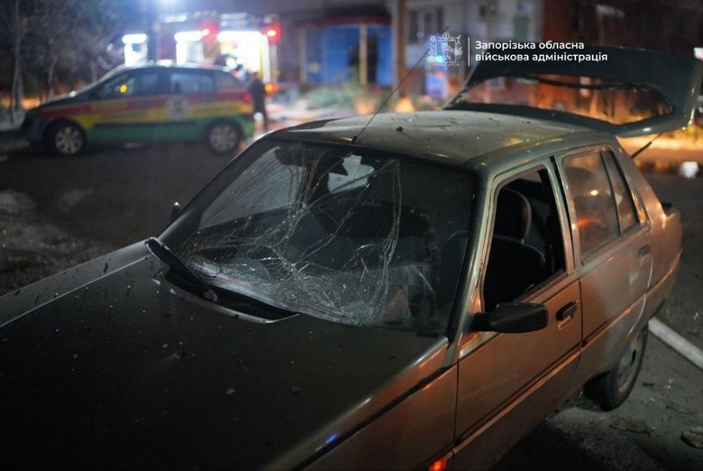 Удар по Запоріжжю: загиблий, п’ятеро поранених і пожежі