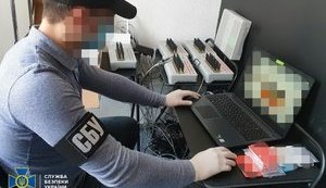 Ботоферма по заданию "кураторов" из РФ распространяла фейки о COVID-19 и призывала к свержению конституционного строя, - СБУ. ВИДЕО+ФОТО