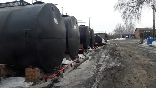 Схема незаконно виробництва і реалізації ПММ ліквідована на Полтавщині. Вилучено фальсифікованого пального на 3,4 млн грн 01