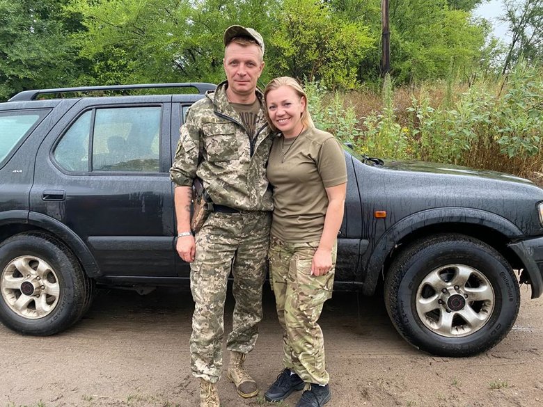 Чомусь у нас не прийнято говорити, як українські військові знищують російських окупантів, але народ має знати, що наша армія здатна іти вперед, - волонтер, громадська діячка Христина Феціца 02