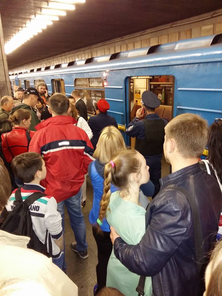 самоубийство метро петровка