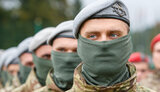 військові