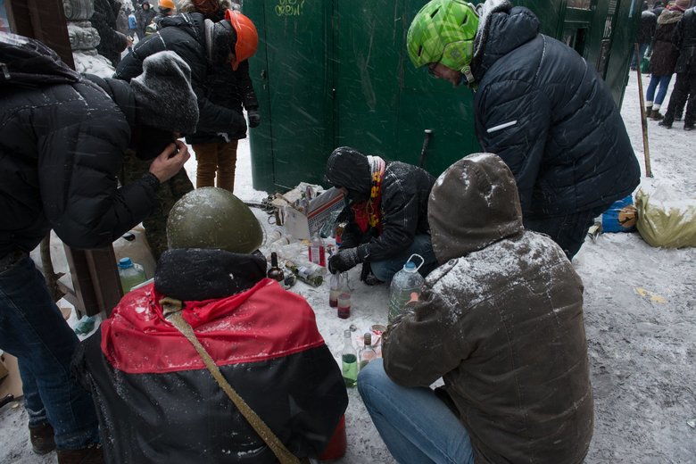 Вісім років від Вогнехреща на Грушевського: Вогонь запеклих не пече 05