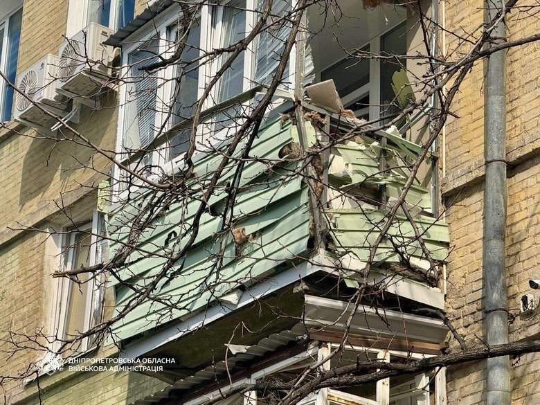 РФ вдарила по будинку в Дніпрі: що відомо?