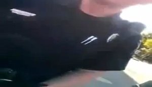 Как американцы защищают свое право ходить с оружием по улице перед полицией. Поучительное ВИДЕО