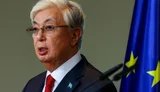 Токаєв: Треба "заморозити" війну в Україні та перейти до "дипломатії", а Путін – "найприйнятніша політична фігура"