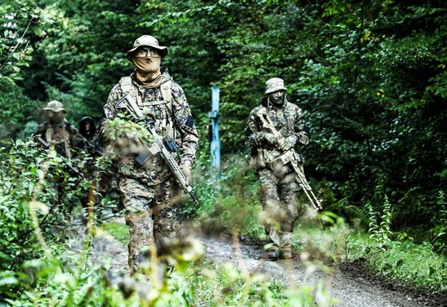 Навчання спецпризначенців Нацгвардії відбулися в Івано-Франківській області 02