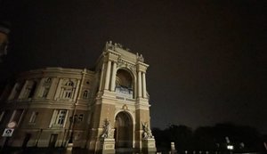 Ситуація зі світлом в Одесі після ударів РФ: що відомо?