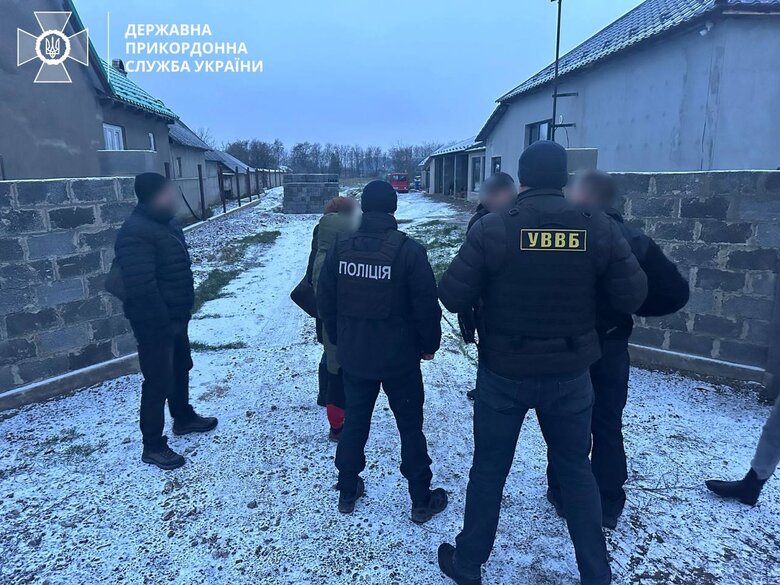 На Закарпатті викрито сімейний бізнес щодо незаконного переправлення осіб через кордон, - Держприкордонслужба 02