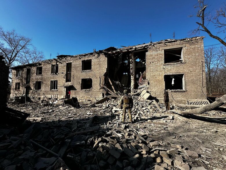 13 лютого ворог обстріляв 11 населених пунктів Донеччини
