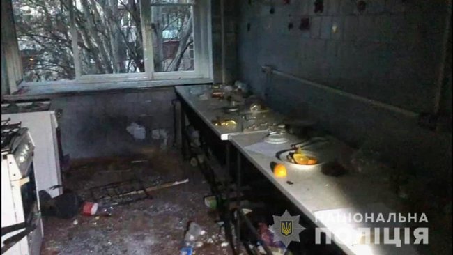 Кинув у кухню гранату, зачинив двері і втік: у гуртожитку Одеси пролунав вибух, троє постраждалих 01