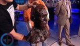 Облизанного "Януковича" показали в прямом эфире: "Лизунець Солодкий Вітюся - єдина у світі цукерка, що збільшужється від лизання". + ВИДЕО.