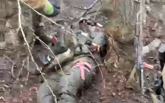 Боєць 25-ї бригади влучив скидом з дрона 