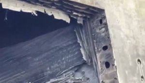 Кадри ураженого російського газовоза "Arctic Metagaz" морським надводним дроном. ВIДЕО