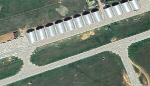 Ангари на аеродромах у Росії