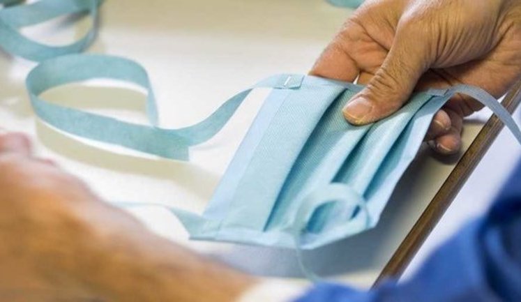 Китайський олігарх хотів придбати велику партію масок в Україні, так ми і дізнались про COVID-19, - Данілов