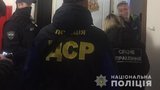 Одеська поліція прийшла з обшуками до представників криміналітету. ВІДЕО+ФОТОрепортаж