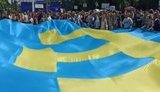 "Чекаємо на вас вдома": під Радою кримськотатарський прапор розпочав подорож Україною перед запуском над окупованим Кримом. ВІДЕО+ФОТОрепортаж