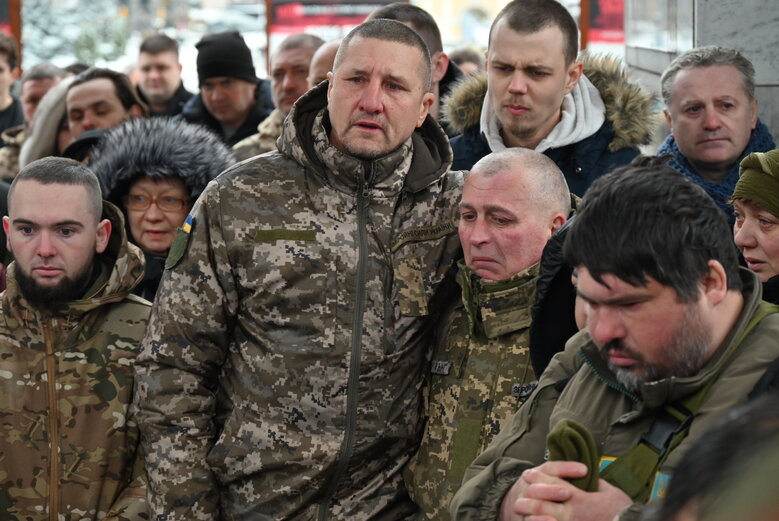 Із захисником України Андрієм Трачуком попрощалися в Києві 09