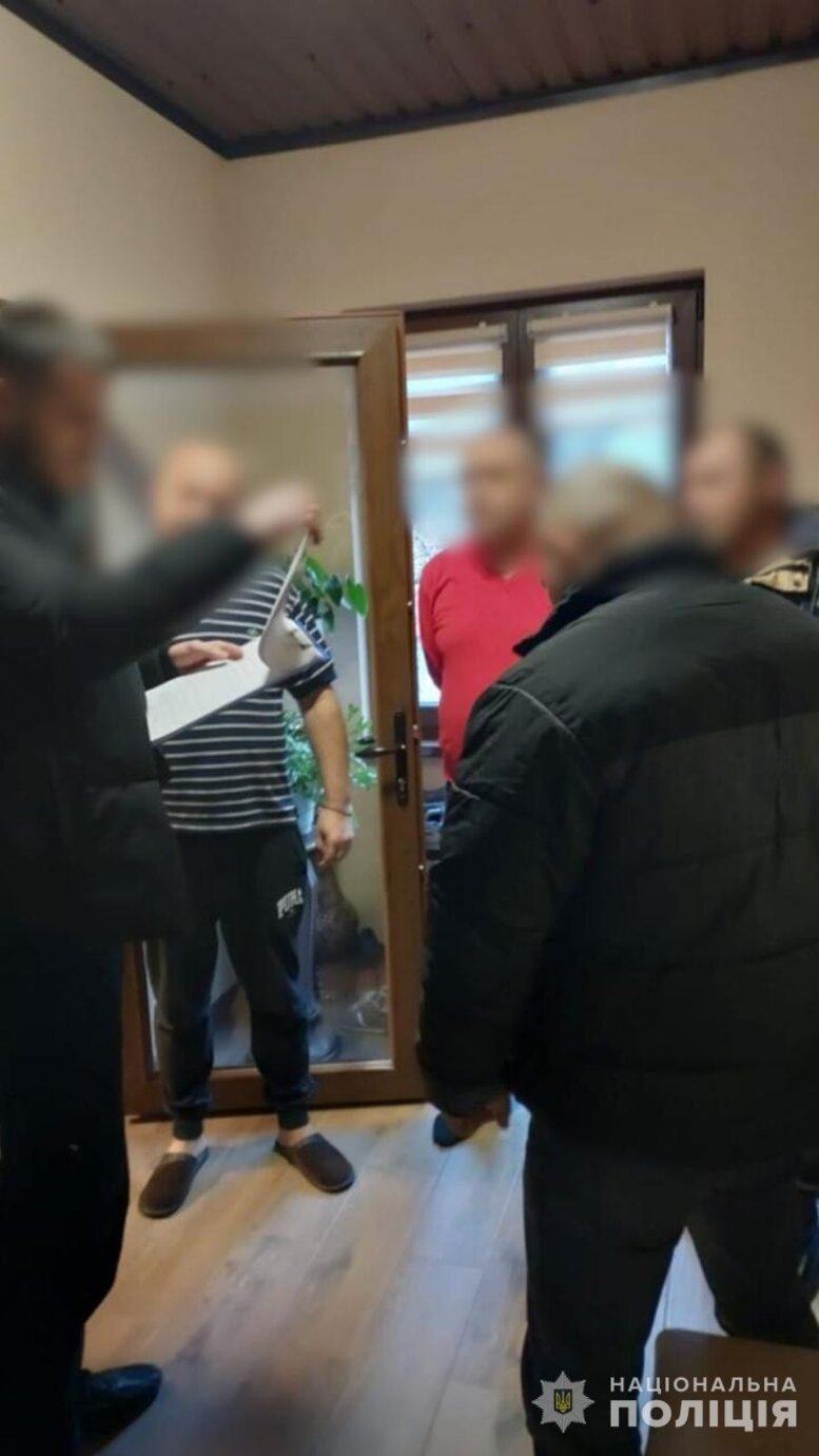 У Закарпатті викрили незаконний видобуток 26 000 кубів мінеральної води