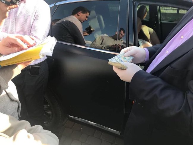 Lutsk deputy mayor, two city council officials nabbed while receiving bribe, - prosecutor general 01