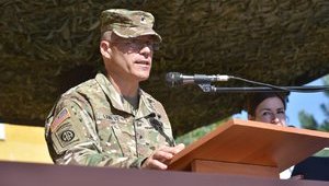 "Для прийняття в НАТО Україні потрібно проводити реформи не лише у військовій сфері, а й у політичній", - військовий аташе США Воффорд