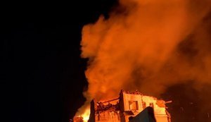 Following night-time attack, media reported damage to Roshen building in Kyiv. VIDEO