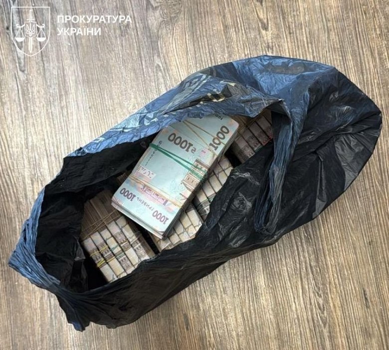 Правоохоронці викрили схему розкрадання коштів оборонки на понад пів мільярда гривень