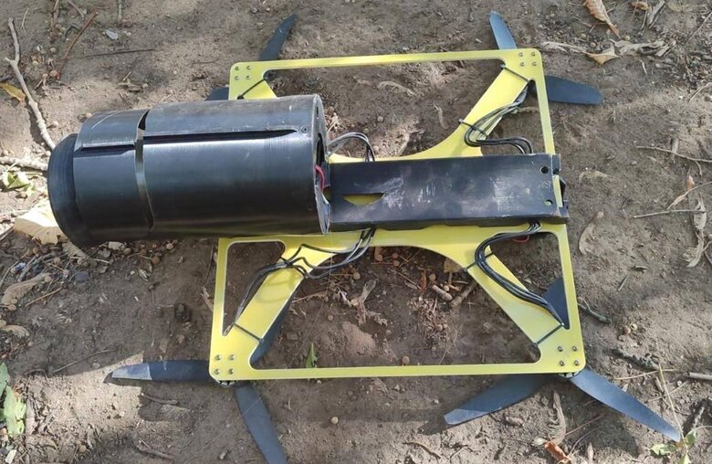 Російський дрон на оптиці, фото "Мілітарний"