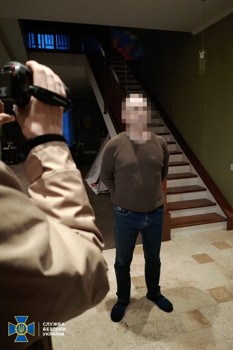 Обшуки у Пашинського