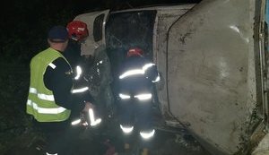 Автобус із десятками паломників, які поверталися з Києва до Львова, потрапив у ДТП на Рівненщині. ФОТОрепортаж