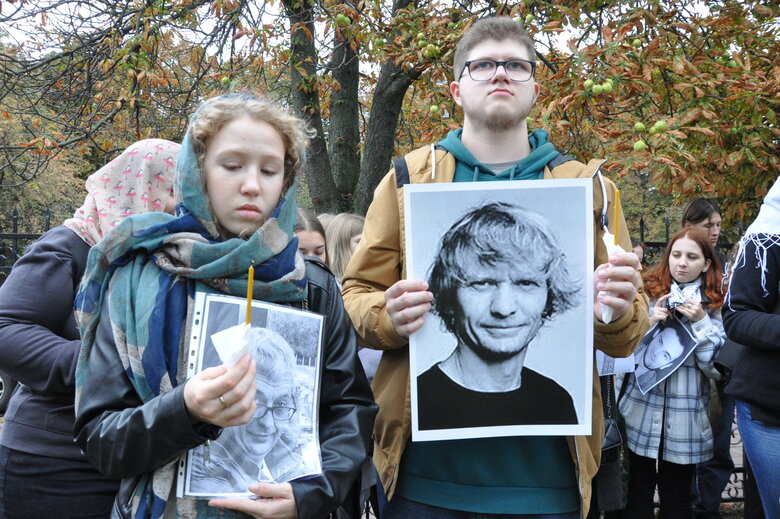 У Києві відбулося поминальне богослужіння за загиблими українськими журналістами 15