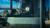 Удар РФ по трасі під Києвом: загинув водій шатлу Національного військового меморіального кладовища