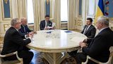 посол