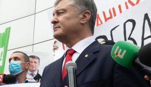 СБУ допитує Порошенка у справі "Медведчука і Козака" як свідка