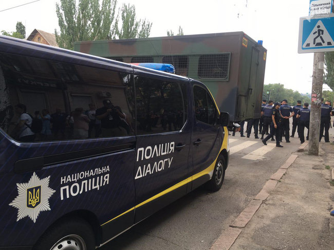 Марш равенства впервые прошел в Кривом Роге 10