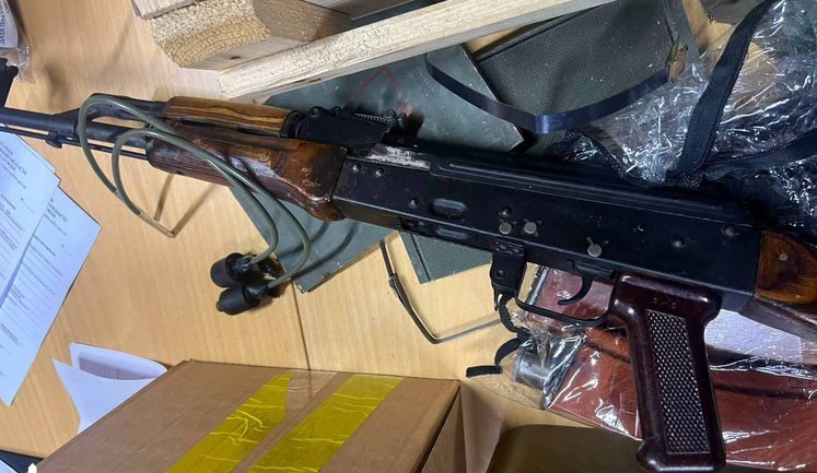 Clandestine weapons arsenal discovered at military unit in Kyiv region as commander exposed in payment scheme – SBI. VIDEO&PHOTOS